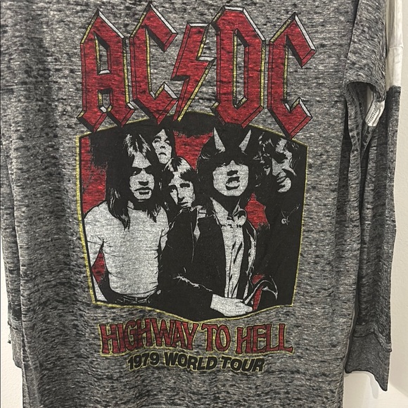 AC/DC Highway to Hell Graphic Tee - Picture 2 of 5